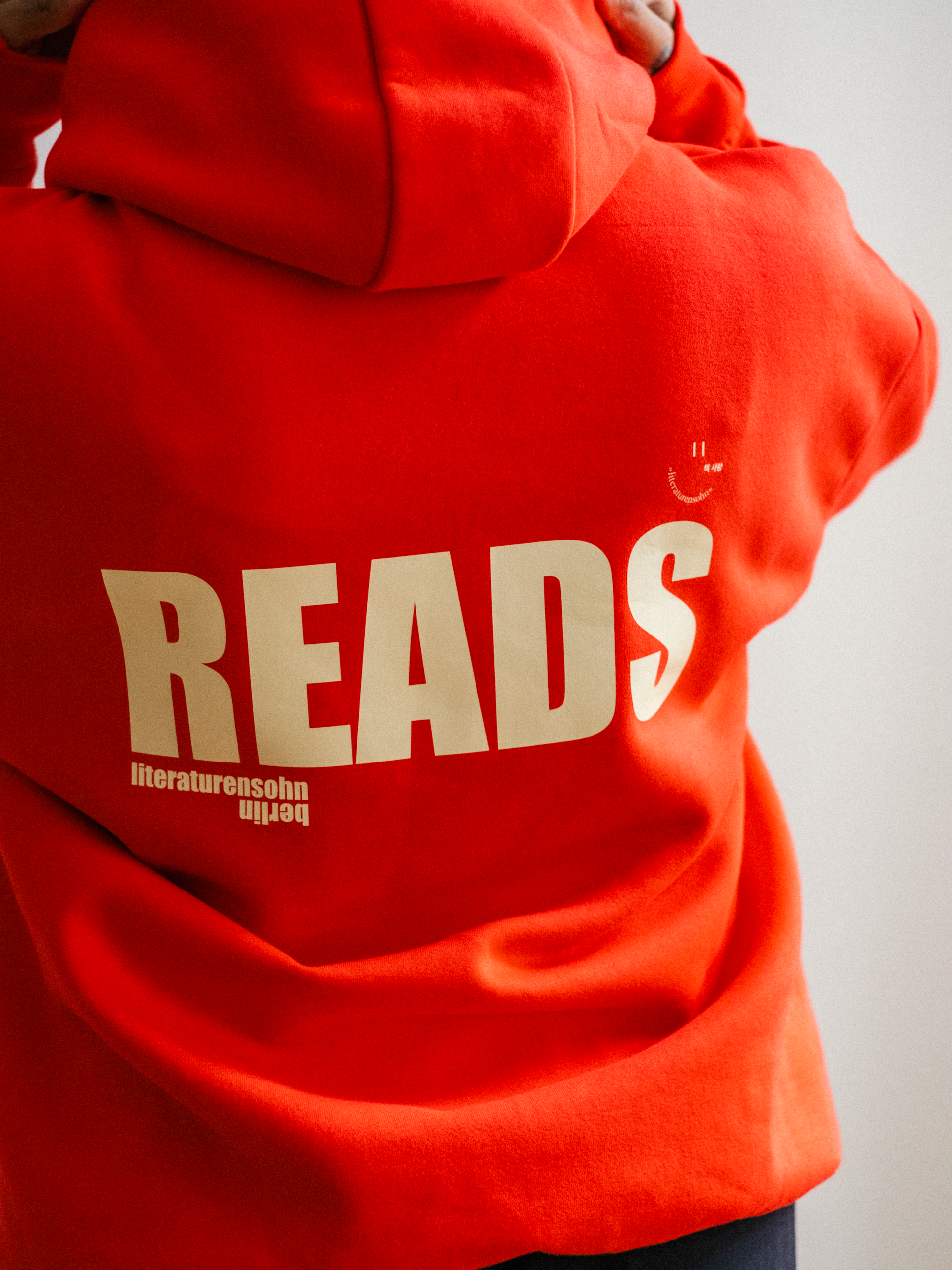 READS hoodie