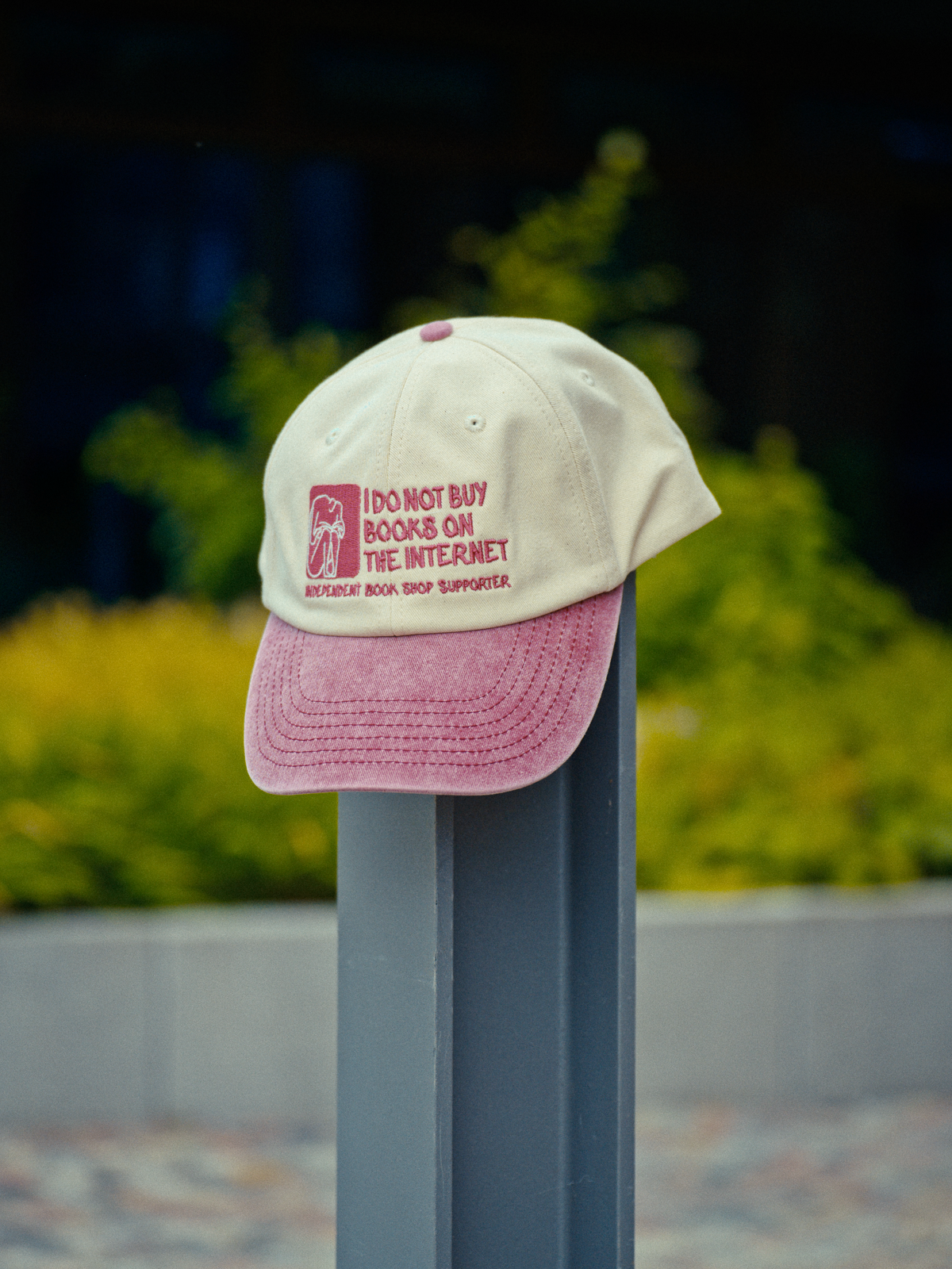 INDEPENDENT BOOKSHOP SUPPORTER cap