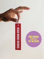 READ MORE BOOKS keychain