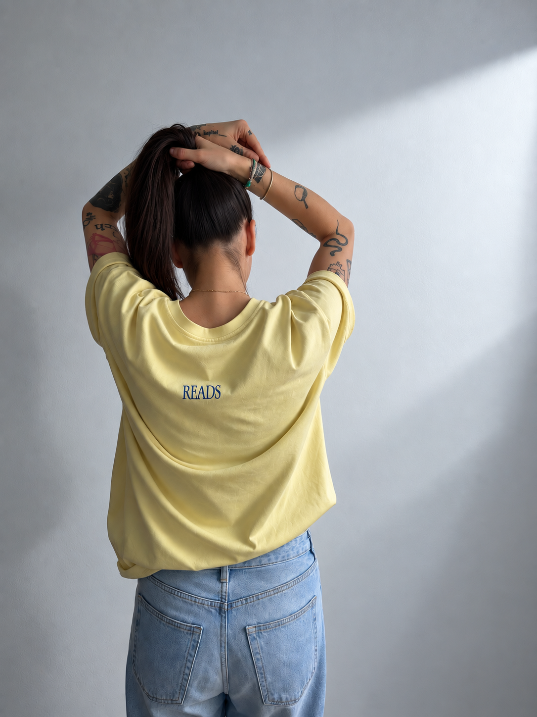 BOOKS & SILENCE - oversize shirt yellow